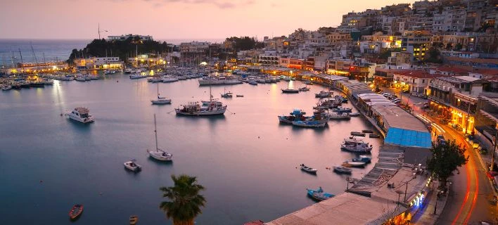 Ποιες περιοχές «πνίγονται» στα Airbnb